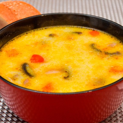 Суп с грибами и плавленым сыром