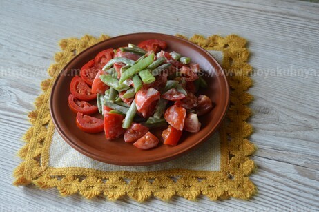 вкусный салат из стручковой фасоли	