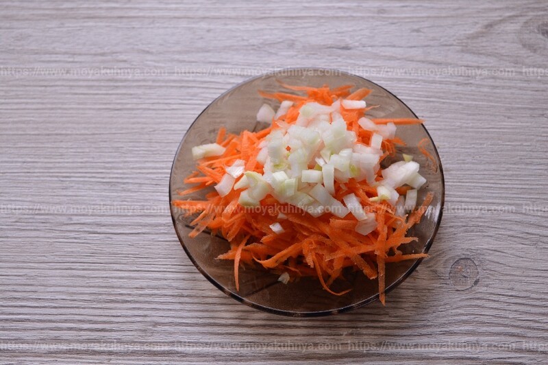 салат из моркови и лука