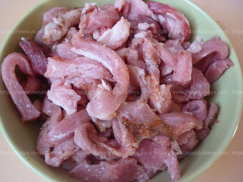 салат с мясом свинины