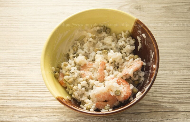 салат с креветками и рисом самый вкусный