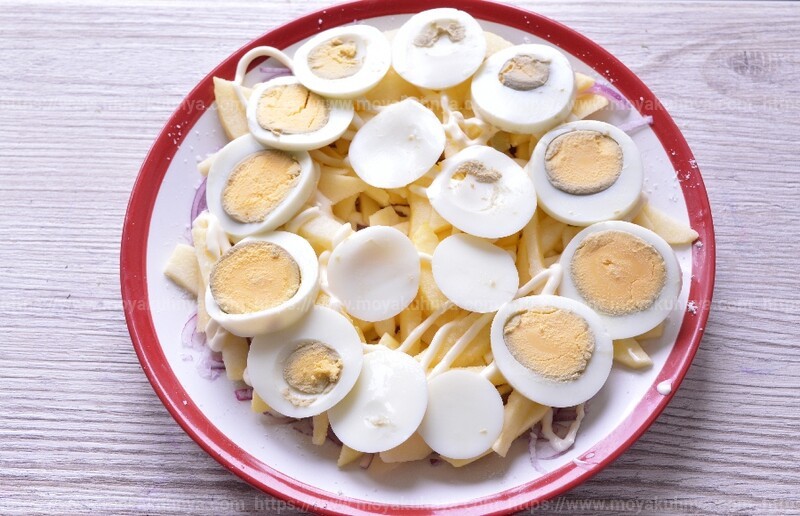 слоеный салат лук яблоки сыр яйцо