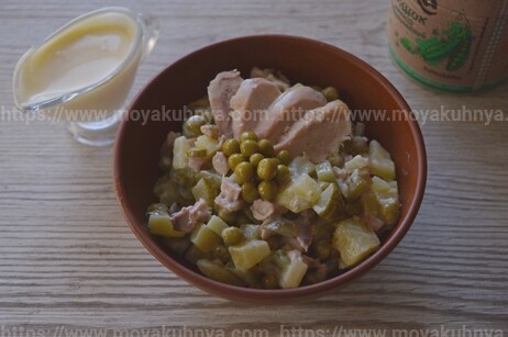 салат с курицей и зеленым горошком рецепт