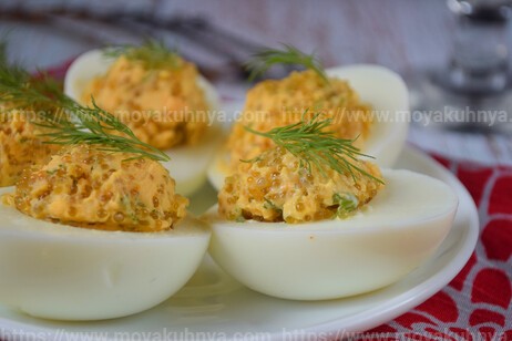вкусные фаршированные яйца