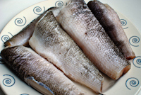 Тушеная рыба с морковью